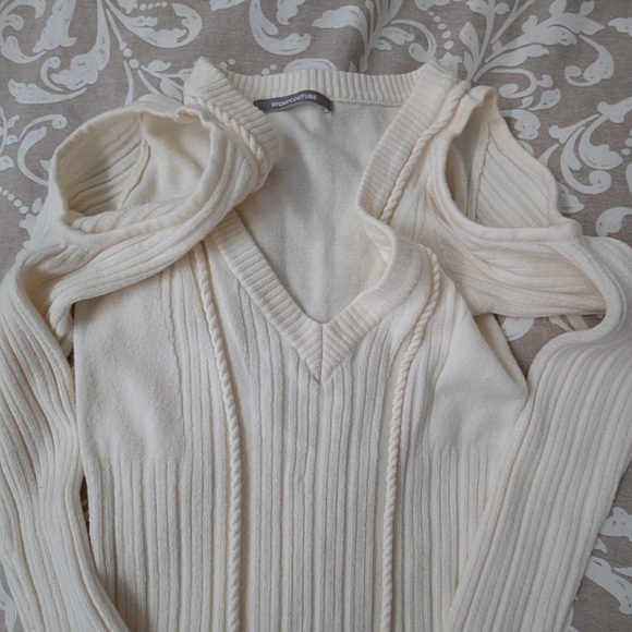 WOW Couture Cream V-Neck Ribbed Knit Dress - Picture 4 of 10